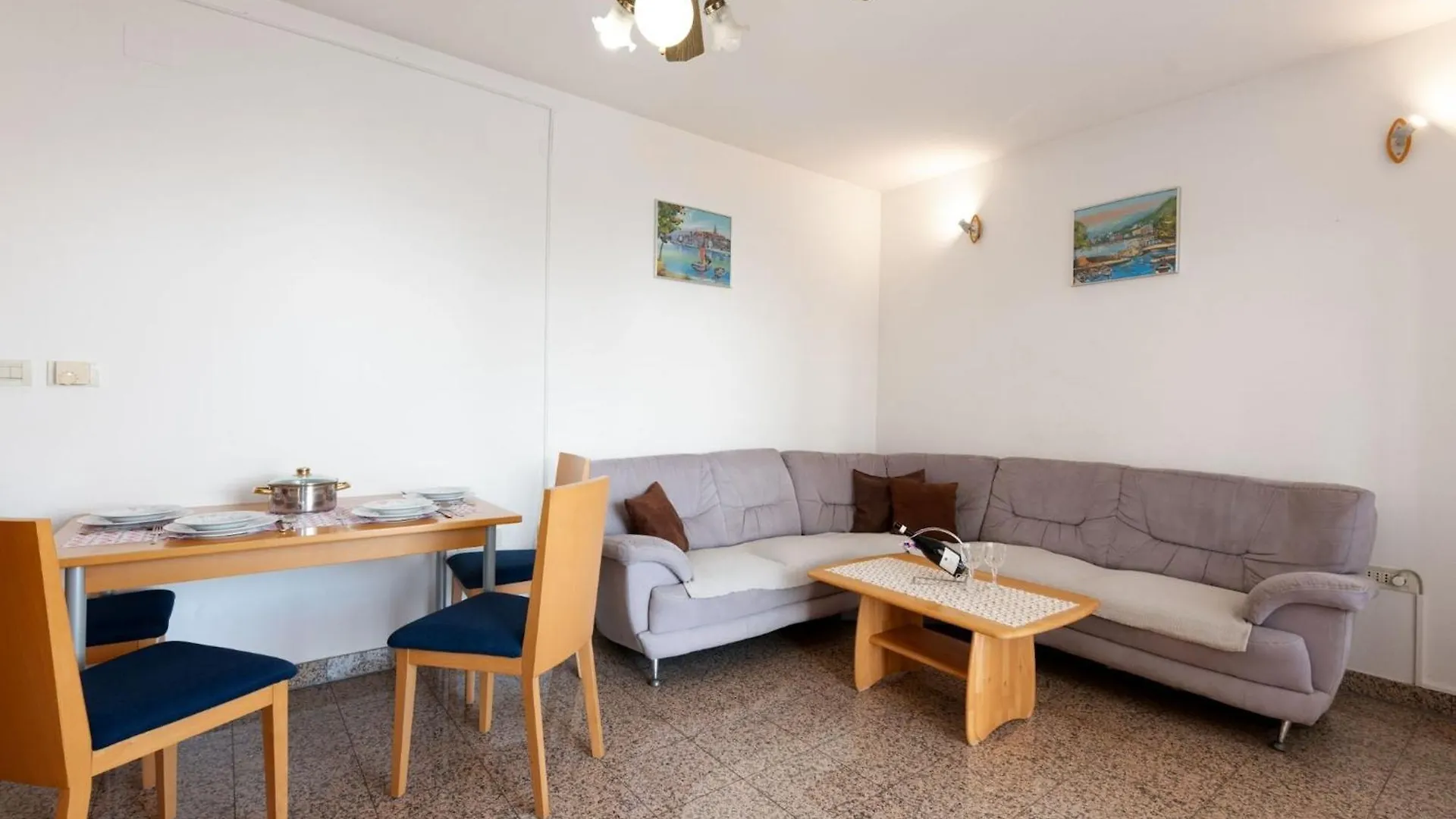 Cozy Icici Apartment With Sea View - Two Bedroom Apartment With Sea View